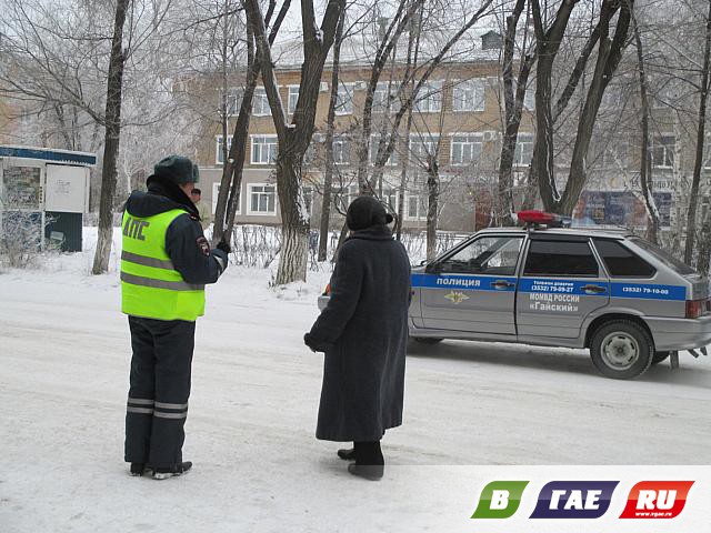 На ул.Коммунистической таксист сбил девочку