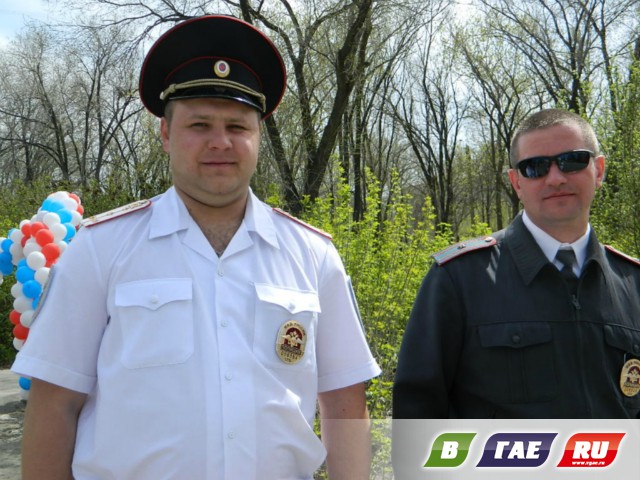 Назад в СССР у кинотеатра 