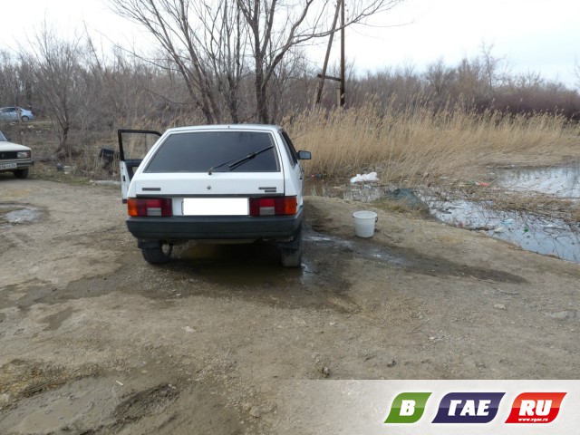 3 000 рублей - за мытье авто в культурном пруду