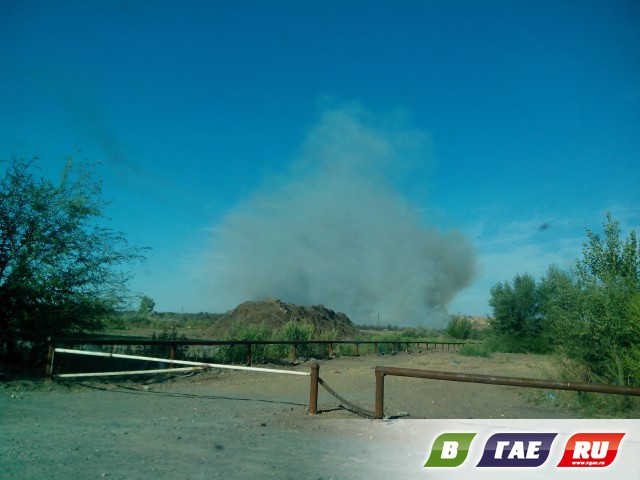 В СНТ «Обогатитель» выгорело еще 4 гектара