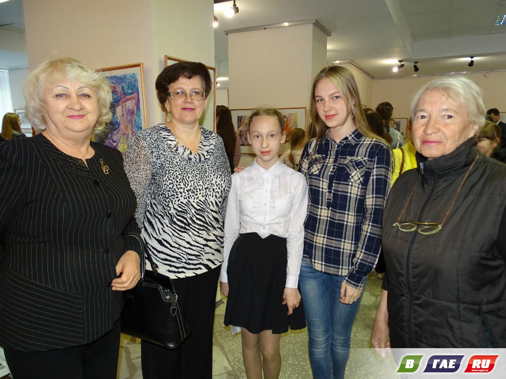  «Радуга творчества» радовала и восторгала гайчан
