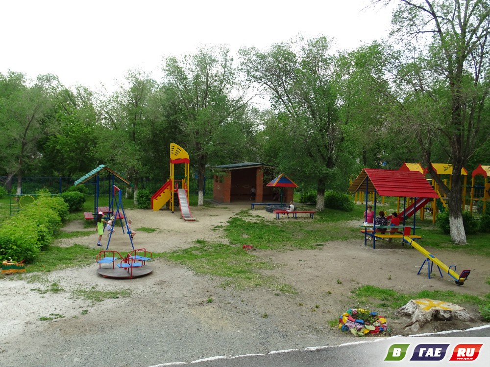 Социальные работники отмечают праздник