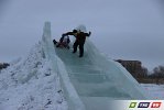 Сегодня утром ледовый городок в 8 мкр распахнул двери