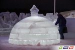Сегодня утром ледовый городок в 8 мкр распахнул двери