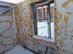 Автостоянка закрылась, обломки остались