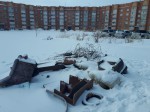 Автостоянка закрылась, обломки остались