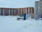 Автостоянка закрылась, обломки остались