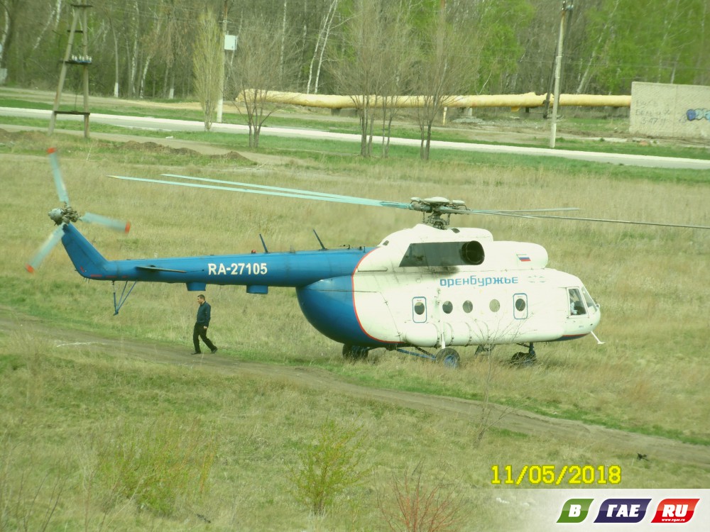 Вертолет санавиации увез