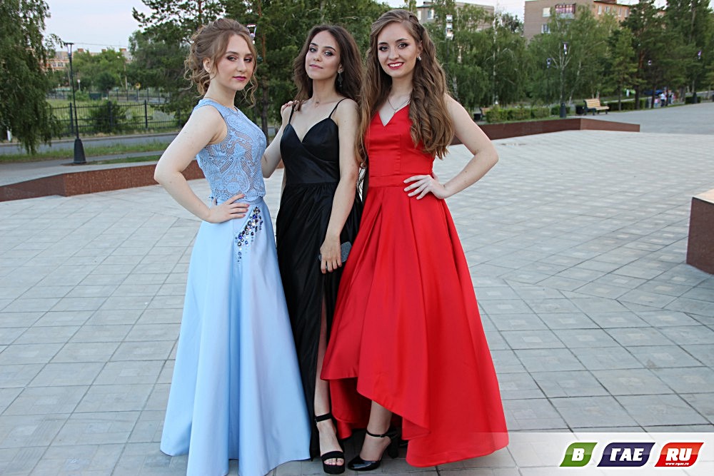 Луганск платья