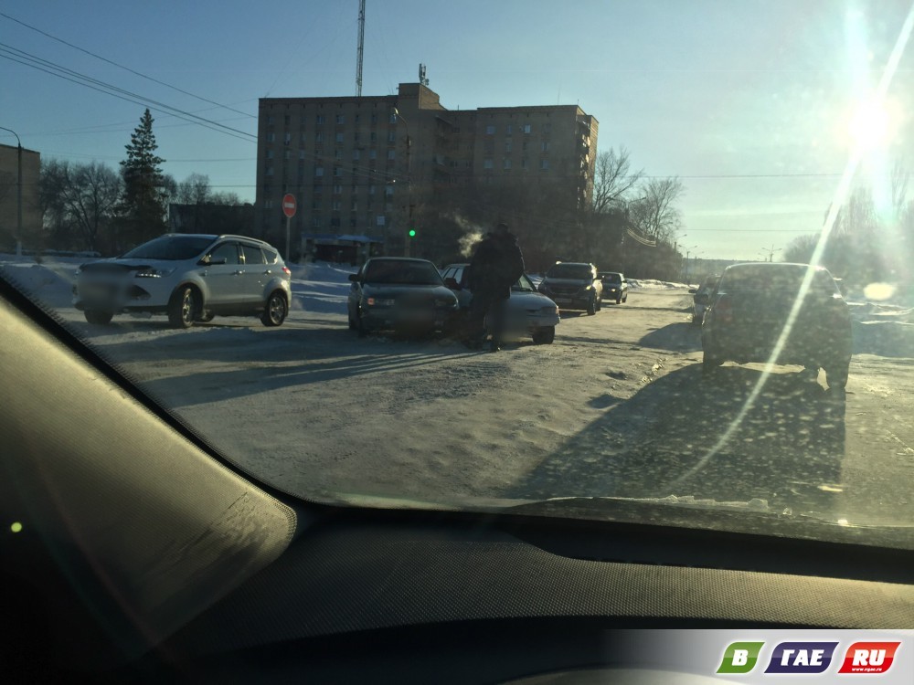 ДТП на перекрёстке проспект победы-ленина
