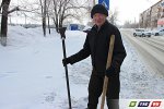 На ул. Войченко замечен мужчина с ломом
