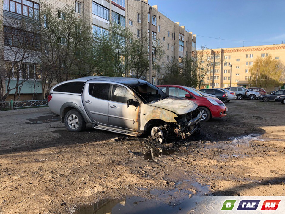 Просят откликнуться свидетелей поджога Mitsubishi L200