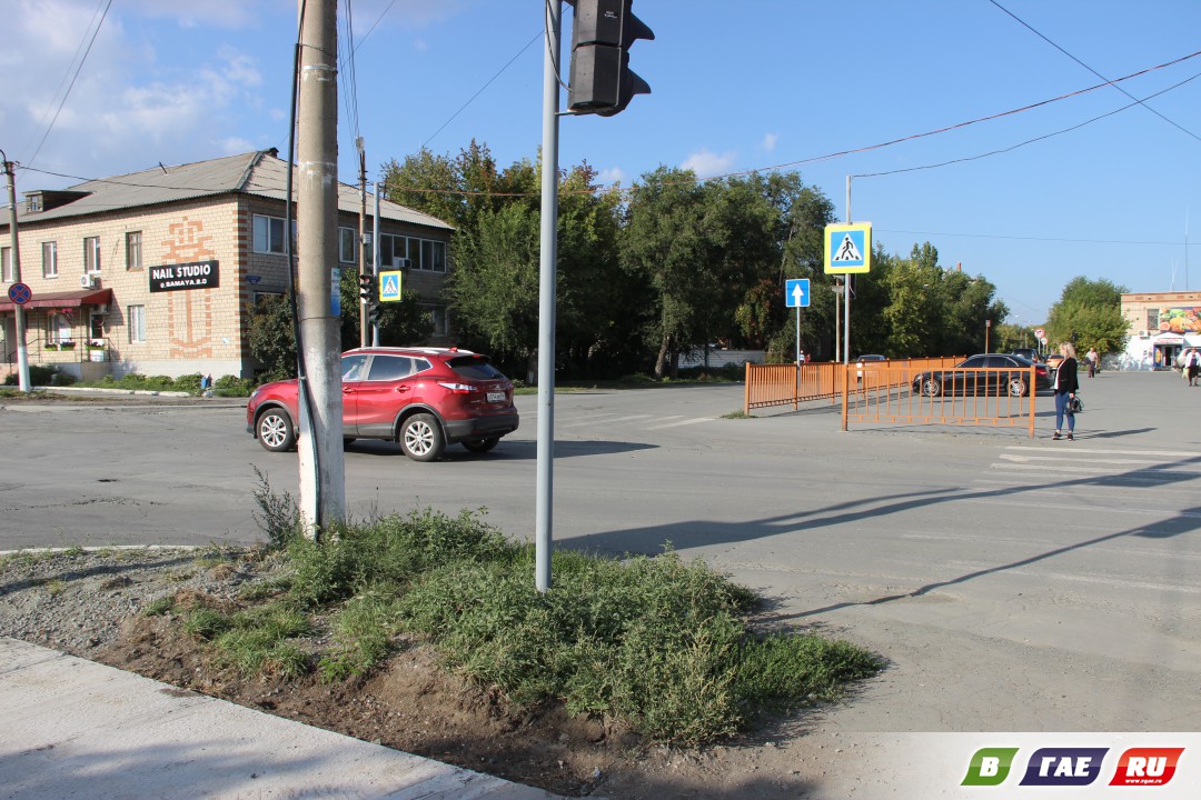 Орск московская 21. Спортивная улица Орск. Орская улица. Пешеходный переход Макеевка.