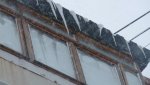 ДУ-6 уплатит 125 000 рублей  за сосульки и снежные навесы на крышах