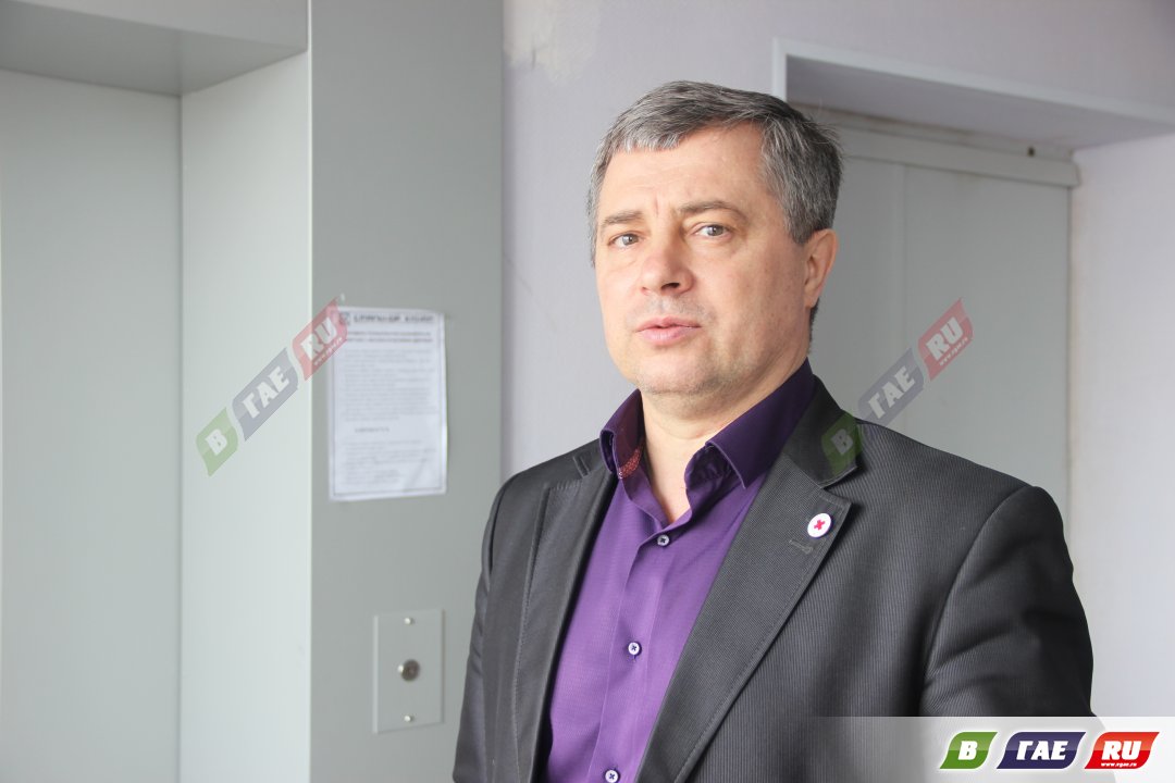 Главный врач А.В. Федосов прокомментировал ситуацию с приемом больных ковидом