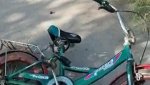Похититель велосипеда попал на видео