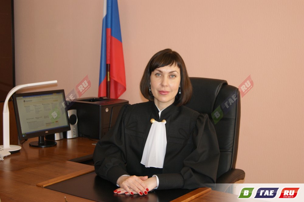 Председатель суда Е. Карагодина ушла в отставку