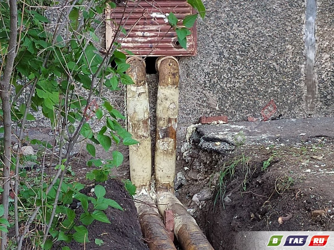 В Гае заменили »воздушные» теплосети на подземные к МКД ул. Молодежная, 8 »  Гай ру — новости, объявления