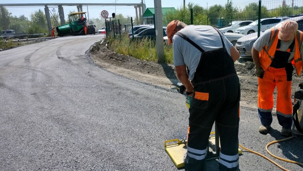 Продолжается ремонт автодороги Орск-граница республики Башкортостан