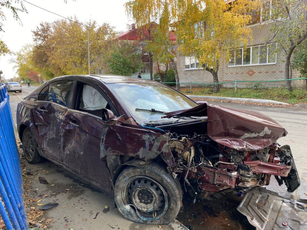 Пострадавших в ДТП взрослых и детей увезли в лечебное учреждение » Гай ру —  новости, объявления