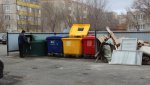 Двор, в котором не бывает беспорядка на контейнерной площадке