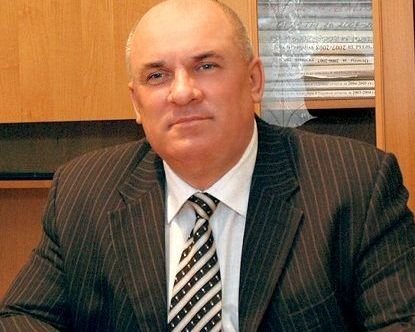 Директор ДШИ Ю.Г. Зюбанов уволился