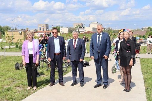 💥 В Парке культуры и отдыха прошло торжественное открытие скейт-площадки и памп-трека