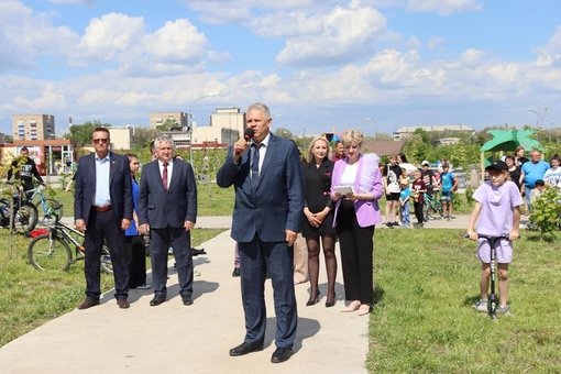 💥 В Парке культуры и отдыха прошло торжественное открытие скейт-площадки и памп-трека