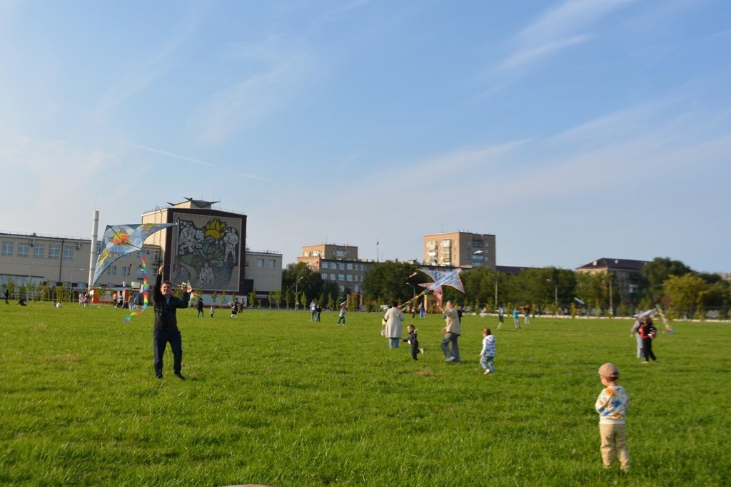 В гайском парке развернулся «Фестивальный городок тысячного города России»