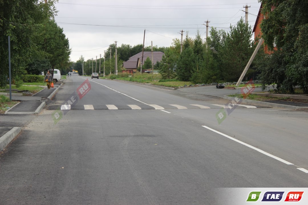 На отремонтированной дороге появилась свежая разметка