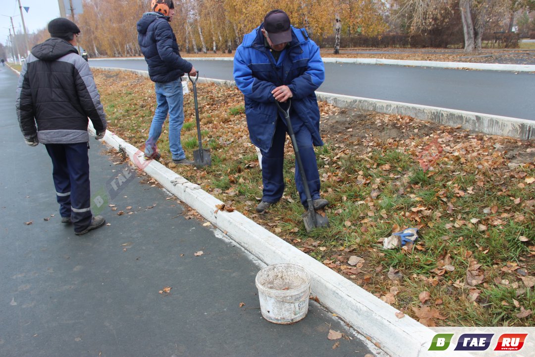 Гай готовят к майским праздникам в конце октября