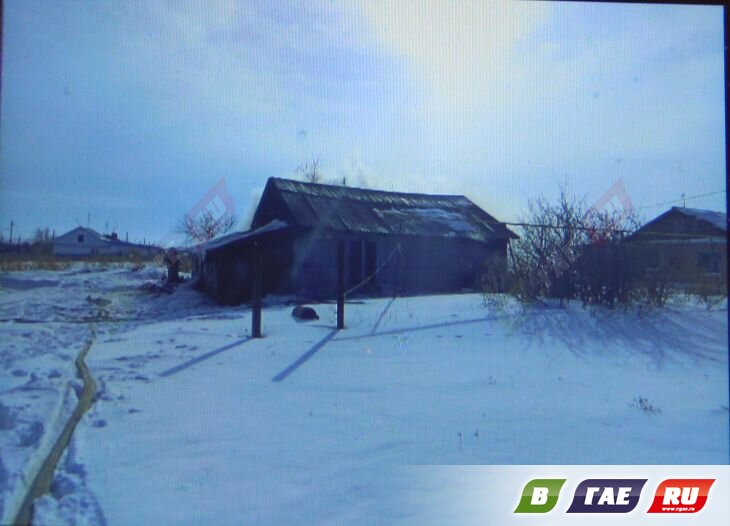 В пос. Калиновка горел дом В пос. Калиновка горел дом
