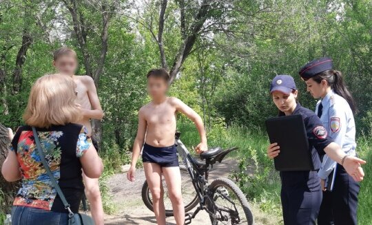 Опасные игры на воде: девять подростков в Гае купались без присмотра взрослых