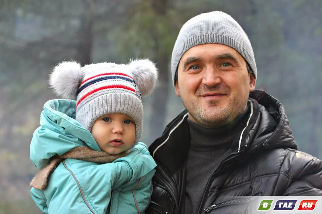 Папы разные нужны, папы всякие важны. Сегодня - День отца