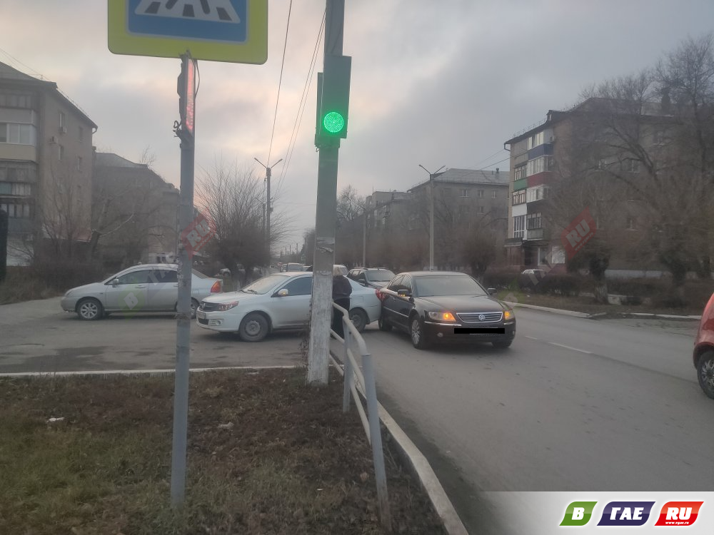 Глупая авария. Чуть-чуть не хватило внимания