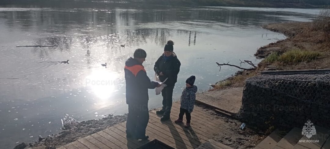 Если лёд хрустит под ногами - уже поздно Если лёд хрустит под ногами - уже поздно