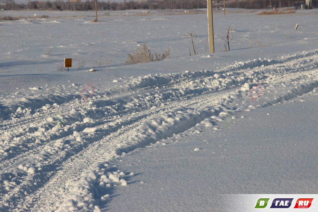 А дороги на мусульманское кладбище нет!
