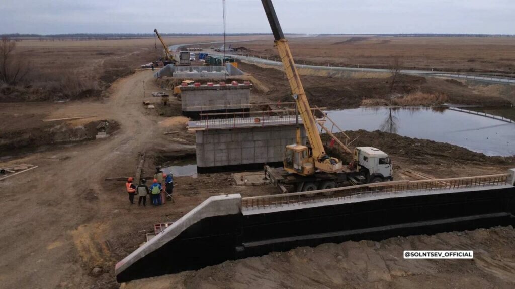 В Гайском округе ведется ремонт двух мостов В Гайском округе ведется ремонт двух мостов