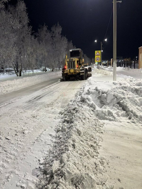 Ночью в Гае чистили дороги 