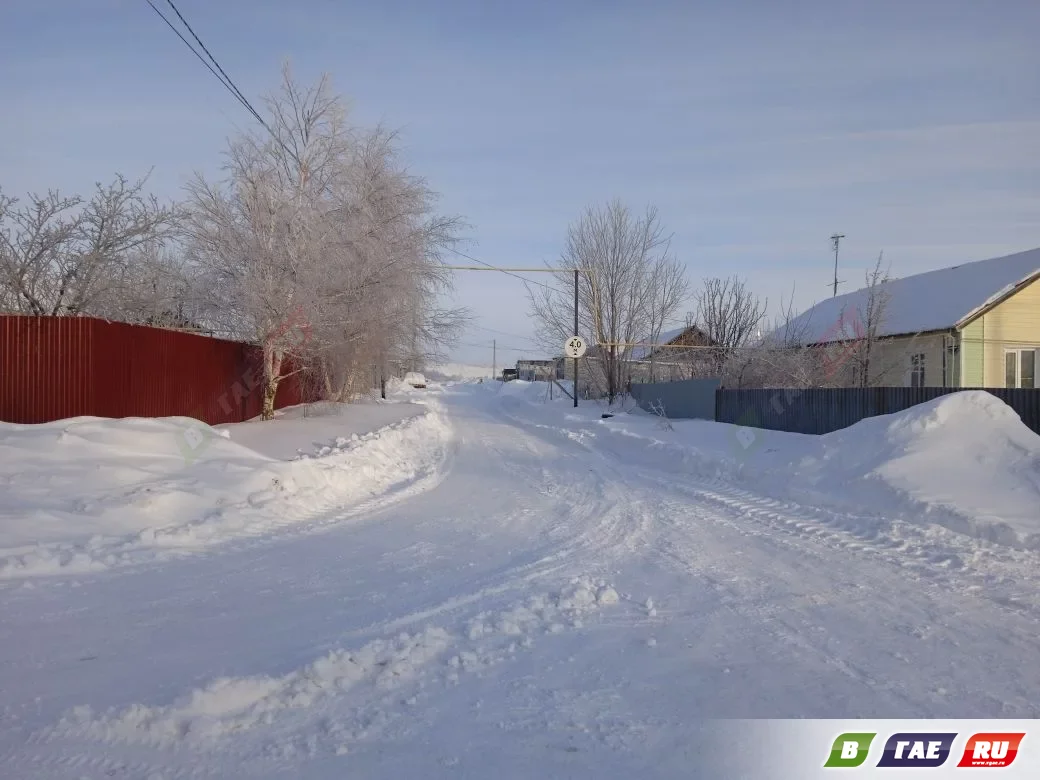 Жители Калиновки называют дороги в поселке «блестящими»