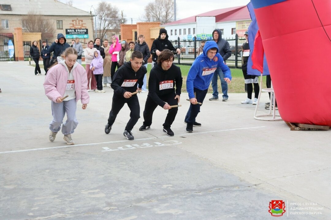 Космический забег объединил 500 жителей Гайского муниципального округаокруга