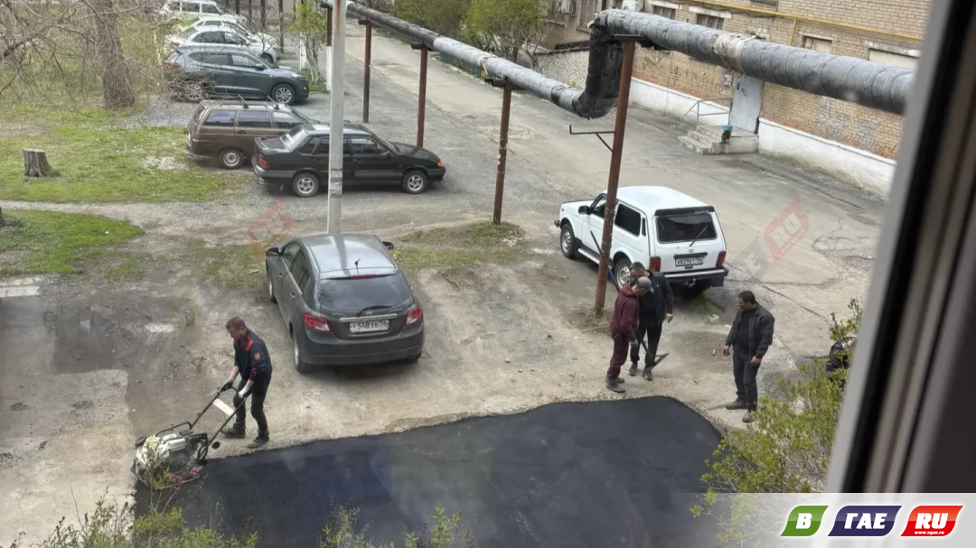 Устранили яму во дворе