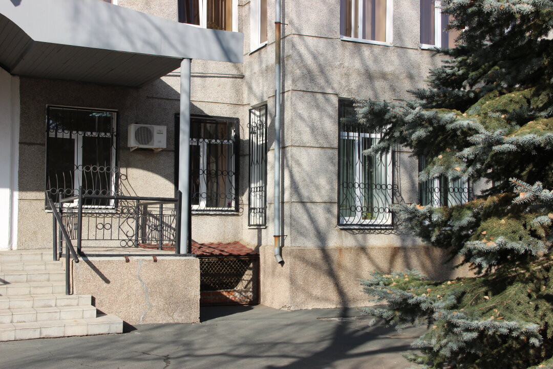 Юный гайчанин получил перелом голени на хоккейном корте